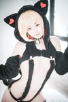 [DJAWA] Bambi 밤비 - Naughty Black Cat