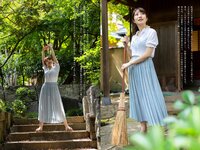 [Photobook] 流川莉央 オフィシャル写真集 やさしい眼差し