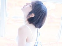 Korean girl - toriis