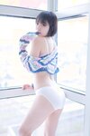 Korean girl - toriis
