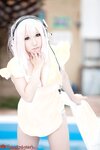 [Cosplay][Shooting Star’s] SAKU サク - Saku Soni サクソニ (Super Sonico)