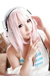 [Cosplay][Shooting Star’s] SAKU サク - Saku Soni サクソニ (Super Sonico)