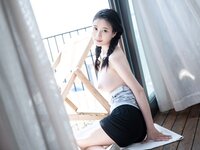 [Cosplay] 年年 – 春风 [50P-162MB]