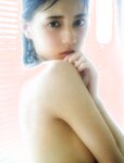 [Photobook] Nao Kosaka 小坂菜緒 1st Photobook - Who are you 君は誰 (2021-06-29) (Canon scan)