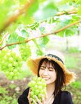 [Photobook] Nao Kosaka 小坂菜緒 1st Photobook - Who are you 君は誰 (2021-06-29) (Canon scan)