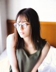 [Photobook] Nao Kosaka 小坂菜緒 1st Photobook - Who are you 君は誰 (2021-06-29) (Canon scan)