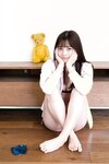 [FLASH Photobook] Nanako Kurosaki 黒嵜菜々子 - The last uniform 最後の制服 (2022-05-31)