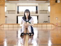[Photobook] Remu Suzumori 涼森れむ - Gravure Photobook In a transparent world 透き通る世界の中で (2021-11-19)
