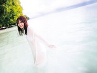 [Photobook] Mayu Tamura 田村真佑 - 1st Photobook The moment I fell in love 恋に落ちた瞬間 (2023-08-01)