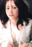 [Photobook] Mayu Tamura 田村真佑 - 1st Photobook The moment I fell in love 恋に落ちた瞬間 (2023-08-01)