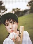 [Photobook] Nao Kosaka 小坂菜緒 1st Photobook - Who are you 君は誰 (2021-06-29) (HP scan)