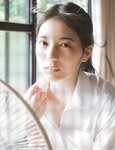 [Photobook] Nao Kosaka 小坂菜緒 1st Photobook - Who are you 君は誰 (2021-06-29) (HP scan)