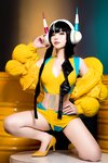 [Cosplay] ZinieQ - Elesa Pokemon