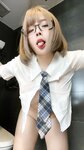 [Cosplay] Sayo Momo - Public WC - After School
