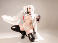 [Cosplay] Sayo Momo - Fatui - Arlecchino (Genshin Impact)