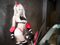 [Cosplay] PingPing 平平 - Prinz Eugen Race Queen