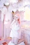 [Cosplay][Shooting Star’s] SAKU サク - Welcome Summer (Blue Archive)