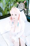 [Cosplay][Shooting Star’s] SAKU サク - Welcome Summer (Blue Archive)