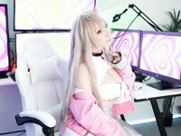 [Cosplay][Shooting Star’s] SAKU サク - Love Darling (NIKKE)