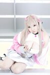 [Cosplay][Shooting Star’s] SAKU サク - Love Darling (NIKKE)