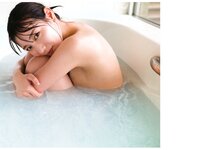 [Photobook] Hina Kawata 河田陽菜 – 1st Photobook Order of memories 思い出の順番 (2022-03-01)