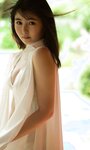 [Weekly Photobook] Sakina Tonchiki 頓知気さきな - Summer goldfish 夏の金魚 (2021-08-16)