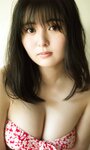 [Weekly Photobook] Sakina Tonchiki 頓知気さきな - Summer goldfish 夏の金魚 (2021-08-16)