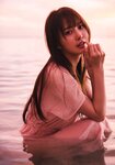[Photobook] Shiho Kato 加藤史帆 - 1st Photobook #Aitai #会いたい (2023-06-20)