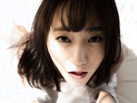 [Photobook] 若宮穂乃 オフィシャル写真集 欲望がみたされるカラダ