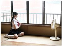 [Photobook] Kozue Minami 美波こづえ - Sound of waves 波の音 (2022-09-09)