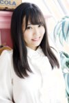 [Photobook] 『純真ギリギリ見せ』 篠原里沙 写真集 (ラビリンス)