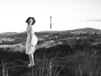 [Photobook] Miho Watanabe 渡邉美穂 - 1st Photobook Hidamari 陽だまり (2019-01-17)