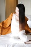 [Photobook] 瀬名ひかり 極上ボディを持つ美巨乳妻