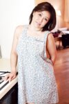 [Photobook] 人妻・熟女通信DX 志村和美「噂の美人妻 裸エプロン 痴漢」