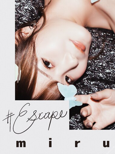 [Photobook] Miru Sakamichi 坂道みる - ＃Escape (2021-12-10)