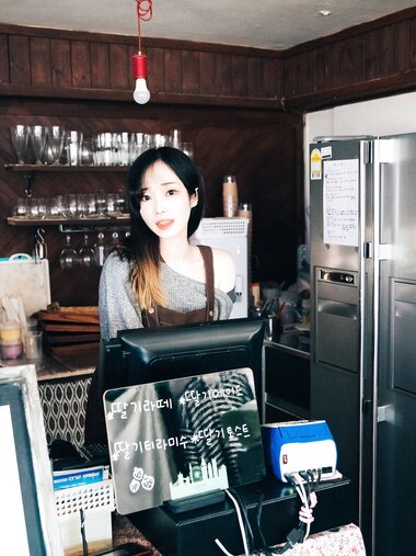 [LOOZY] Bambi Cafe Alba [179P]