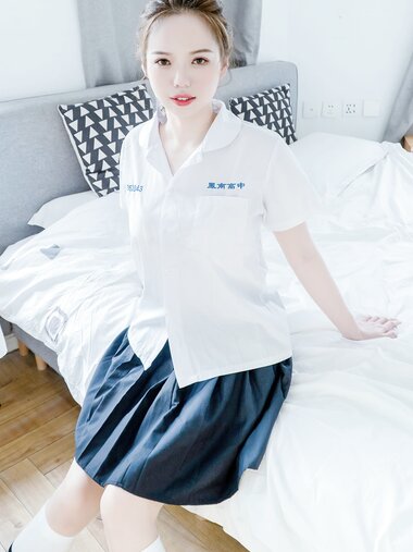 [XiuRen秀人网] 2022.05.09 No.4981 大美媚京