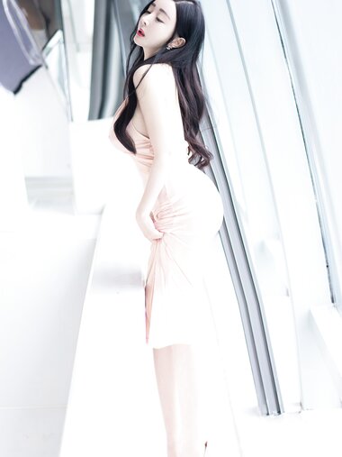 [XiuRen秀人网] 2022.05.13 No.5010 允爾 [52P]