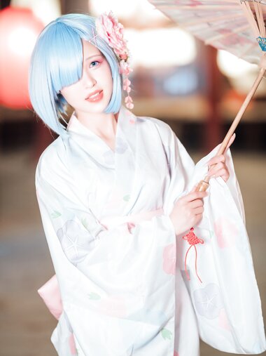 [COSPLAY] 晕崽-和服蕾姆 [46P,1V-872MB]