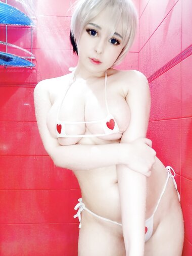 [Cosplay] Yoshinobi - Uzaki Bath
