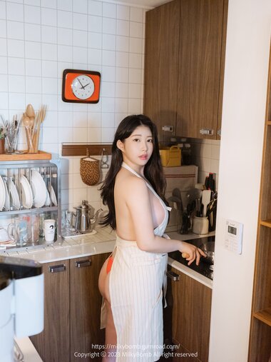 [MilkyBomb] PURELISM Vol.1 Apron