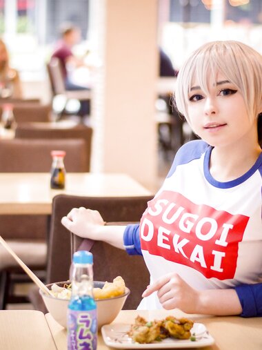 [Cosplay] Yoshinobi - Uzaki-chan