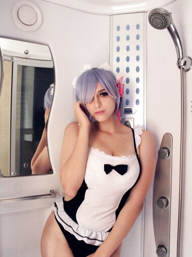 [Cosplay] Ana Chuu - Rem Shower