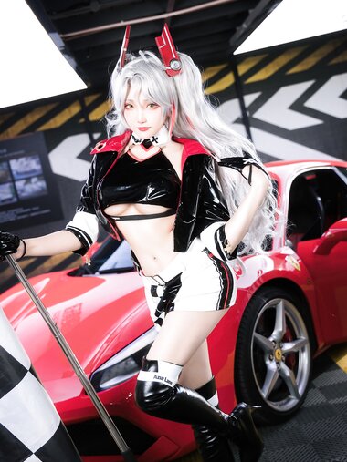 [Cosplay] 瓜希酱 Momoko葵葵 碧蓝航线 欧根 企业 赛车女郎