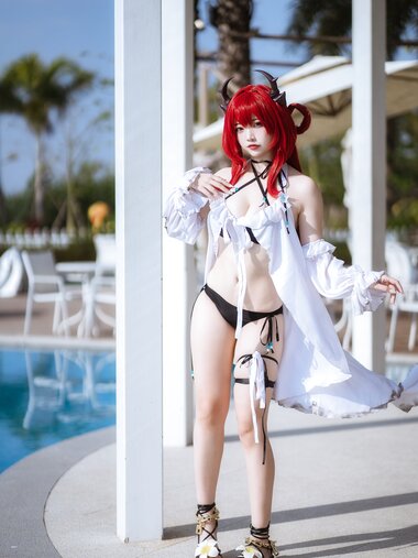 [Cosplay] 二佐Nisa 泰拉夏日纪事 史尔特尔泳装