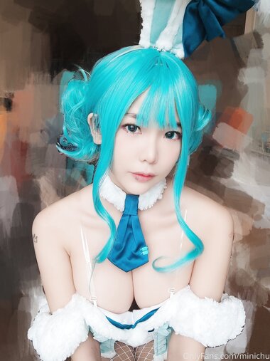 [Cosplay] Minichu - Bunny Miku