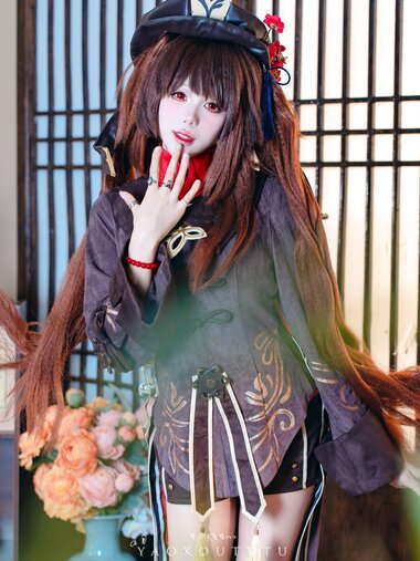 [Cosplay] 咬一口兔娘 往生堂堂主胡桃