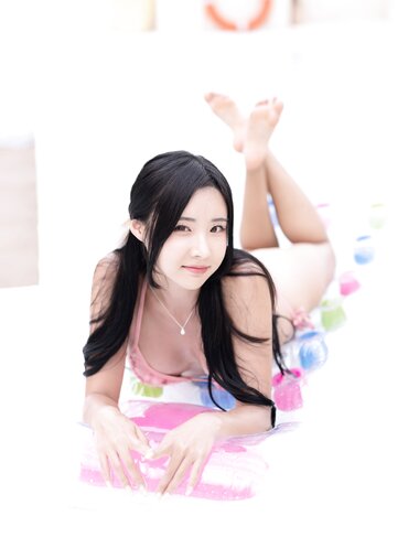 [MissDica] Habin (하빈) - Habin’s Rooftop Poolside Fantasy