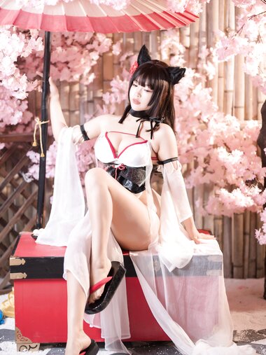 [Cosplay] 白烨 湿身天诚泳装