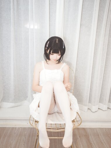 [Cosplay] Mbxer 面饼仙儿 - white space 白色空间